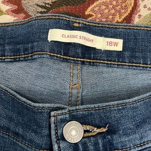 Levi’s women jeans